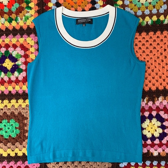 Jones New York Tops - Y2K Sleeveless Sweater